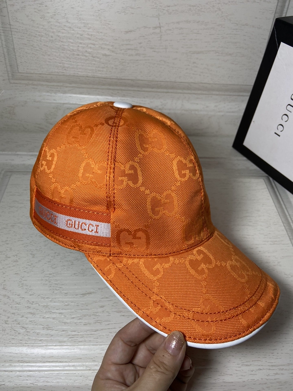 ブランド帽子側面デザイン